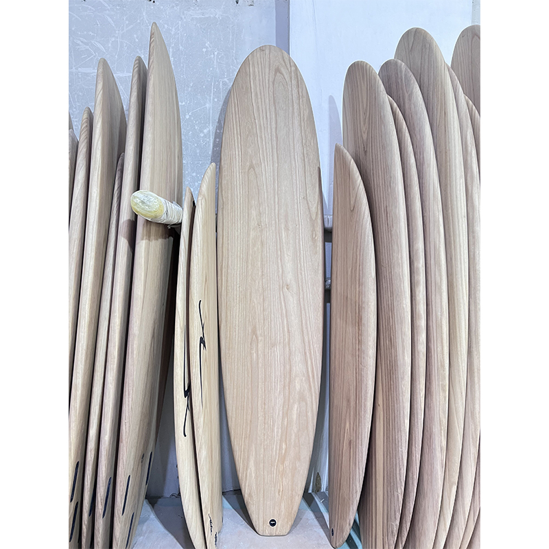 Palowhiania lebouli di surf in legno